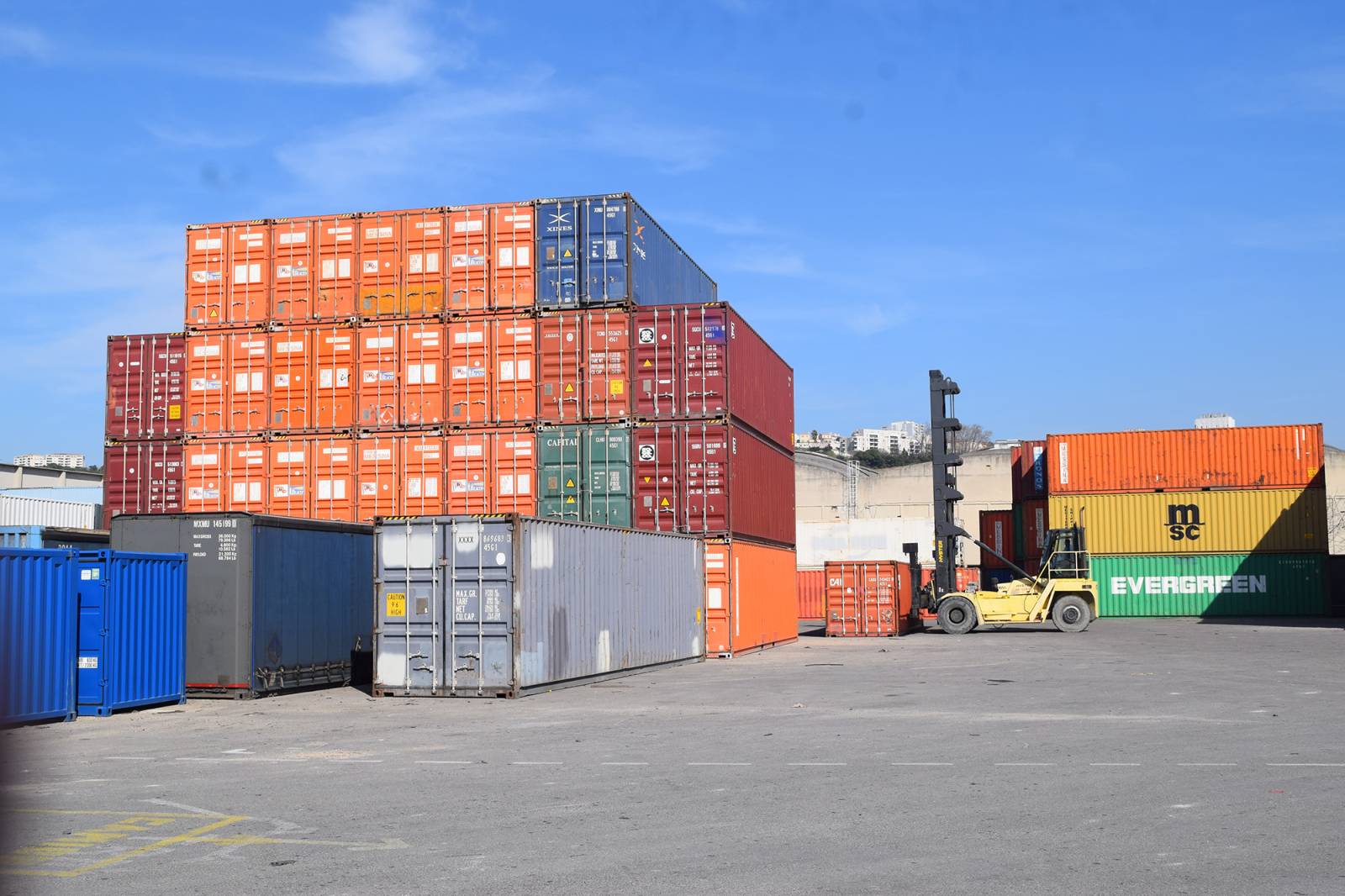 Wave transport & Logistics Location et Vente de conteneur maritime premier voyage